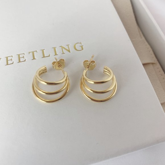 [18k Gold Plated] Triple Line Stud Earrings - Picture 3 of 9